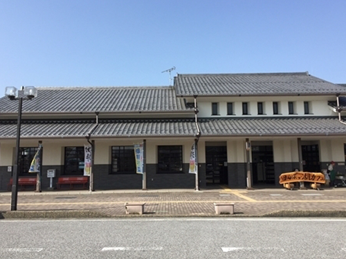 ＪＲ坂田駅